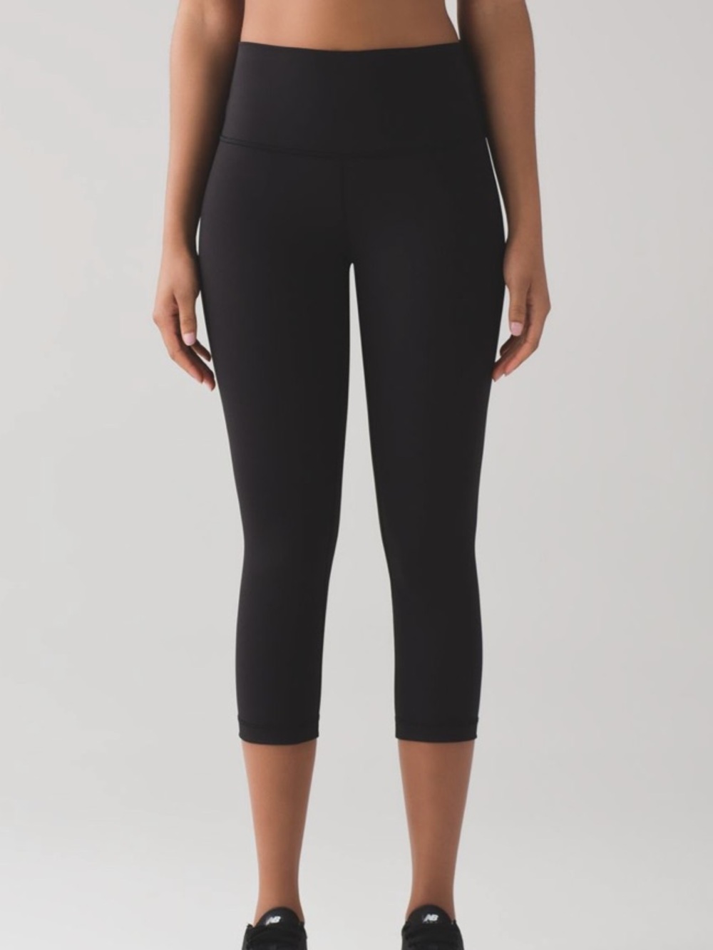 Lululemon Black Wunder Under 21” Inch Crop Full On Luxtreme